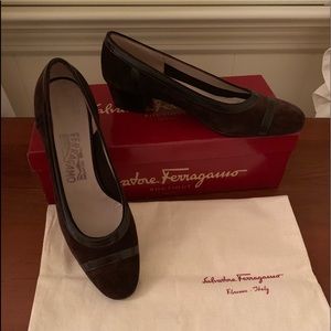 Ferragamo Brown Suede Low Heels 6.5 AA